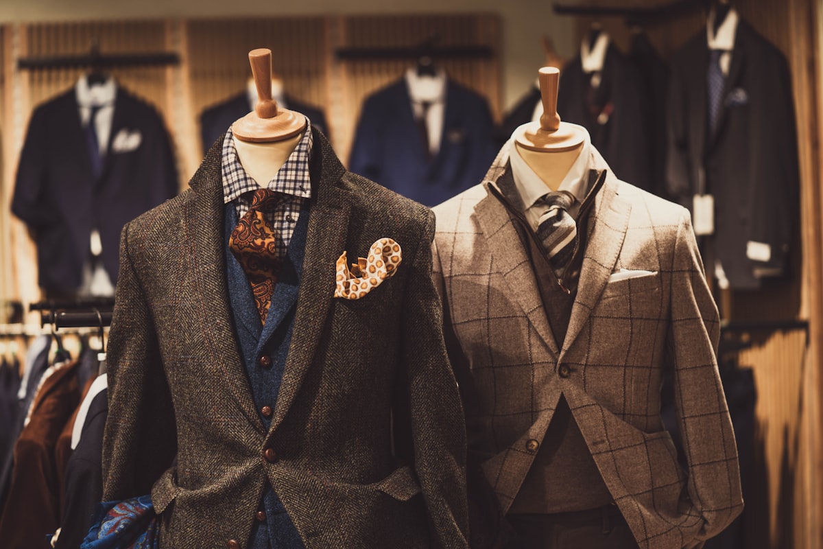 How to Choose the Perfect Italian Suit